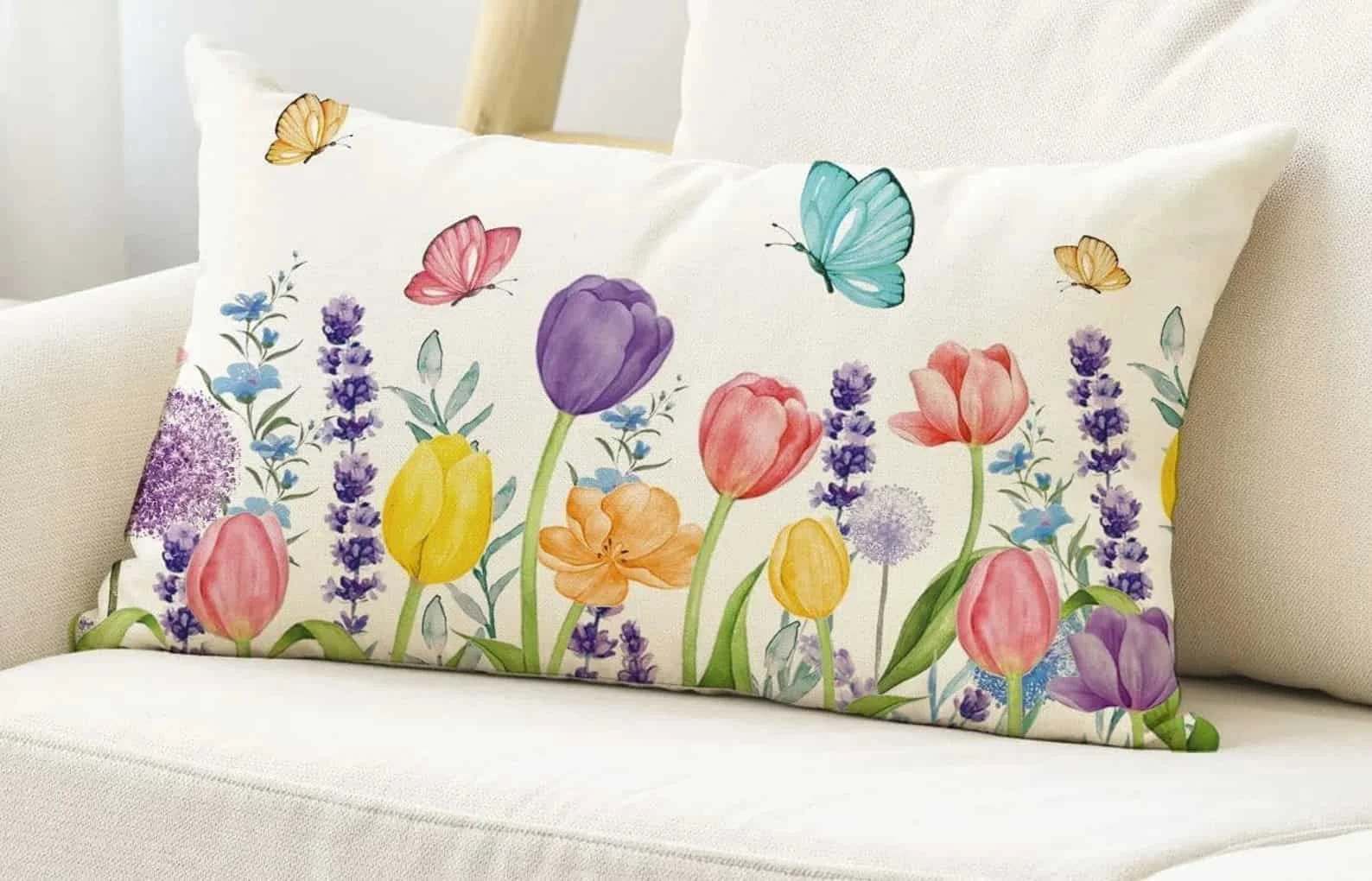 5. Almohada con tulipán