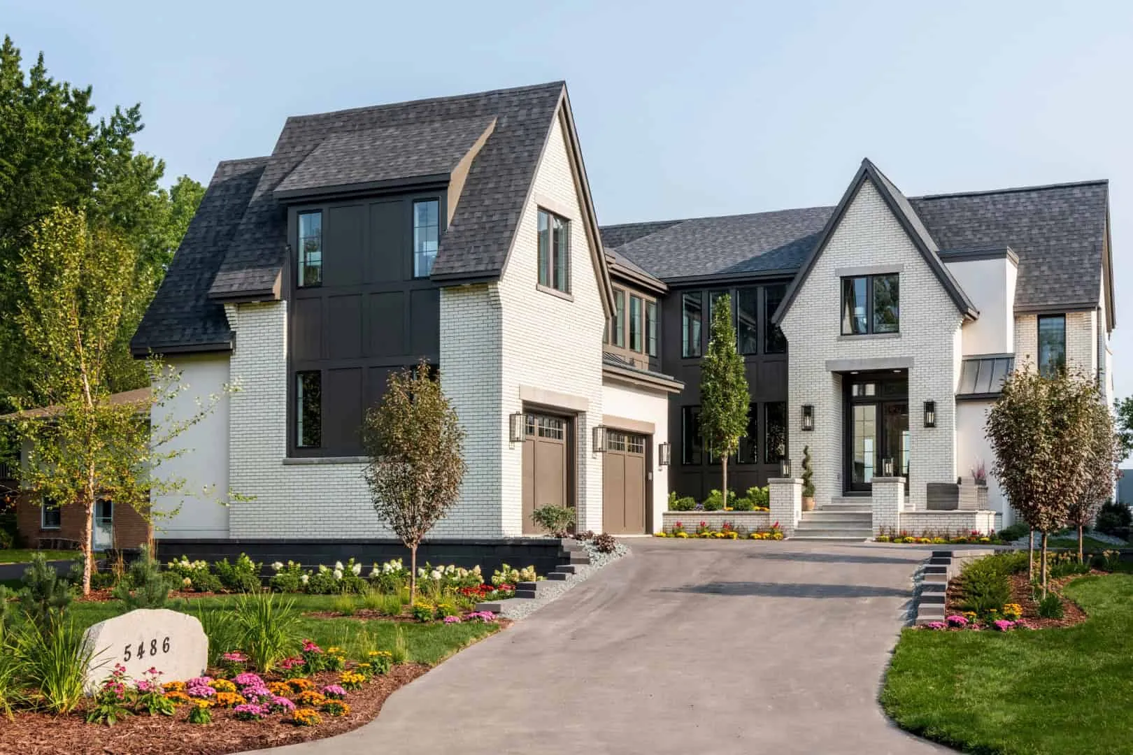 室内风格：20个过渡式房屋立面设计的独特想法