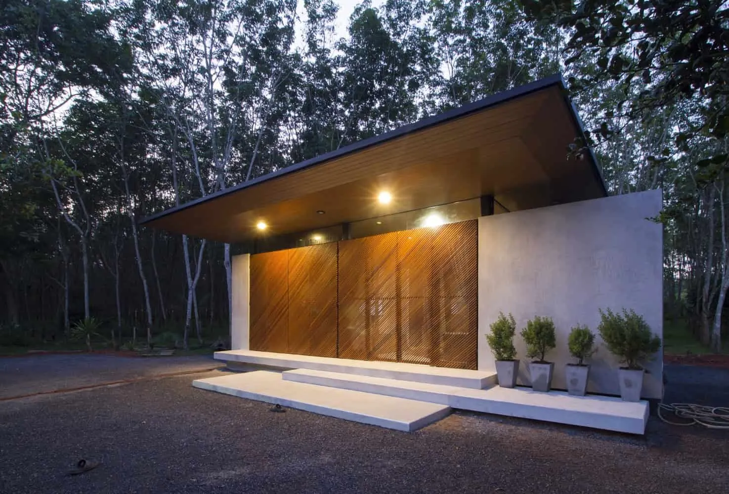 House in Phattalung by Architect Rakchai Noratethdilok in Tambon Tha Khae, Thailand
