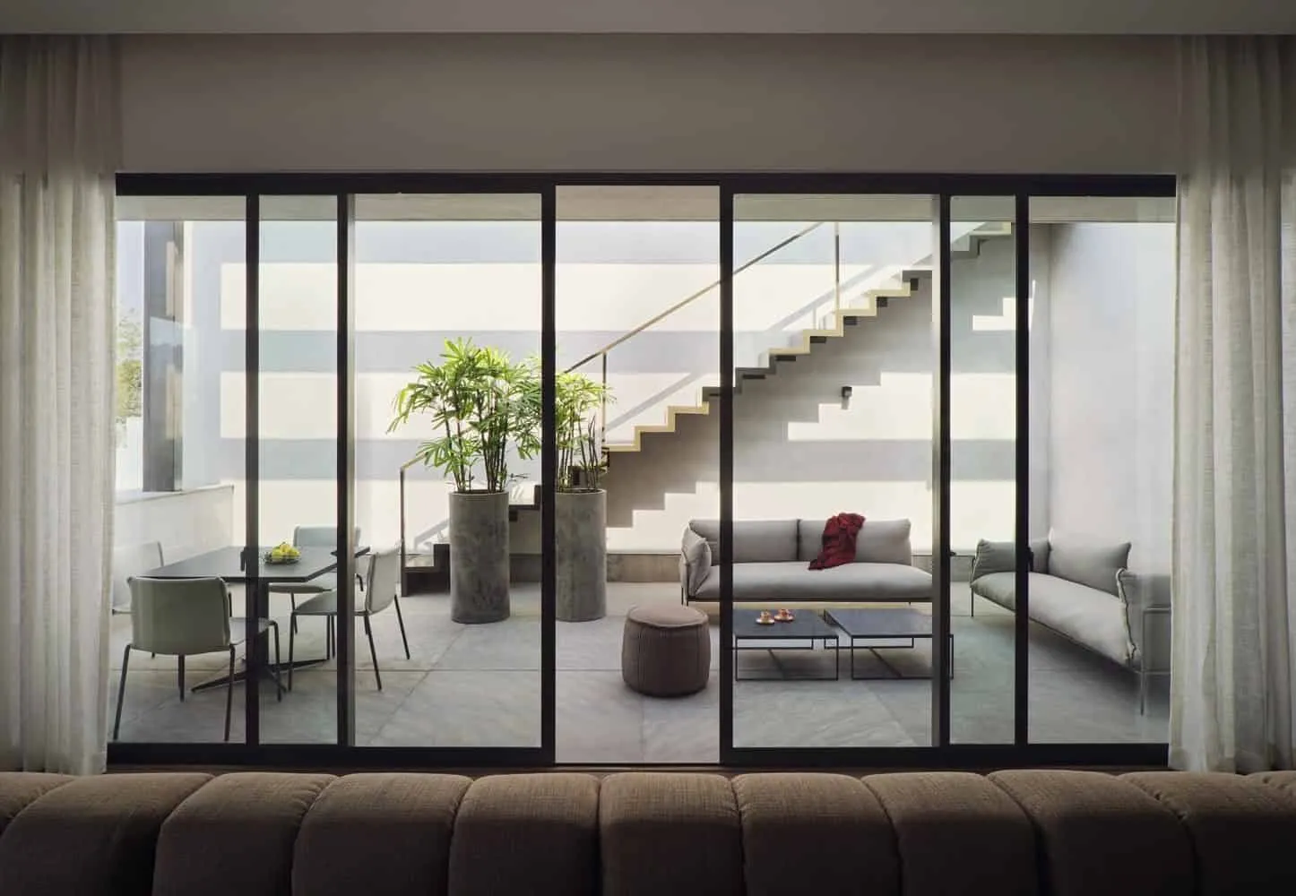 Architect's House by ALEEYA. Design Studio in Karachi, Pakistan Architect's House by ALEEYA. Design Studio in Karachi, Pakistan