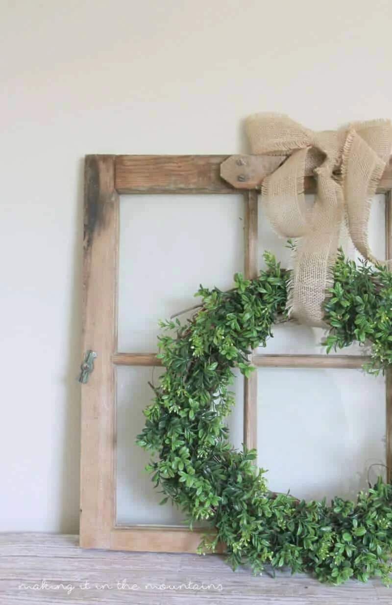 15. DECORACIÓN DIY RÚSTICA – GUIRNALDA HECHA CON CAJA DE MADERA