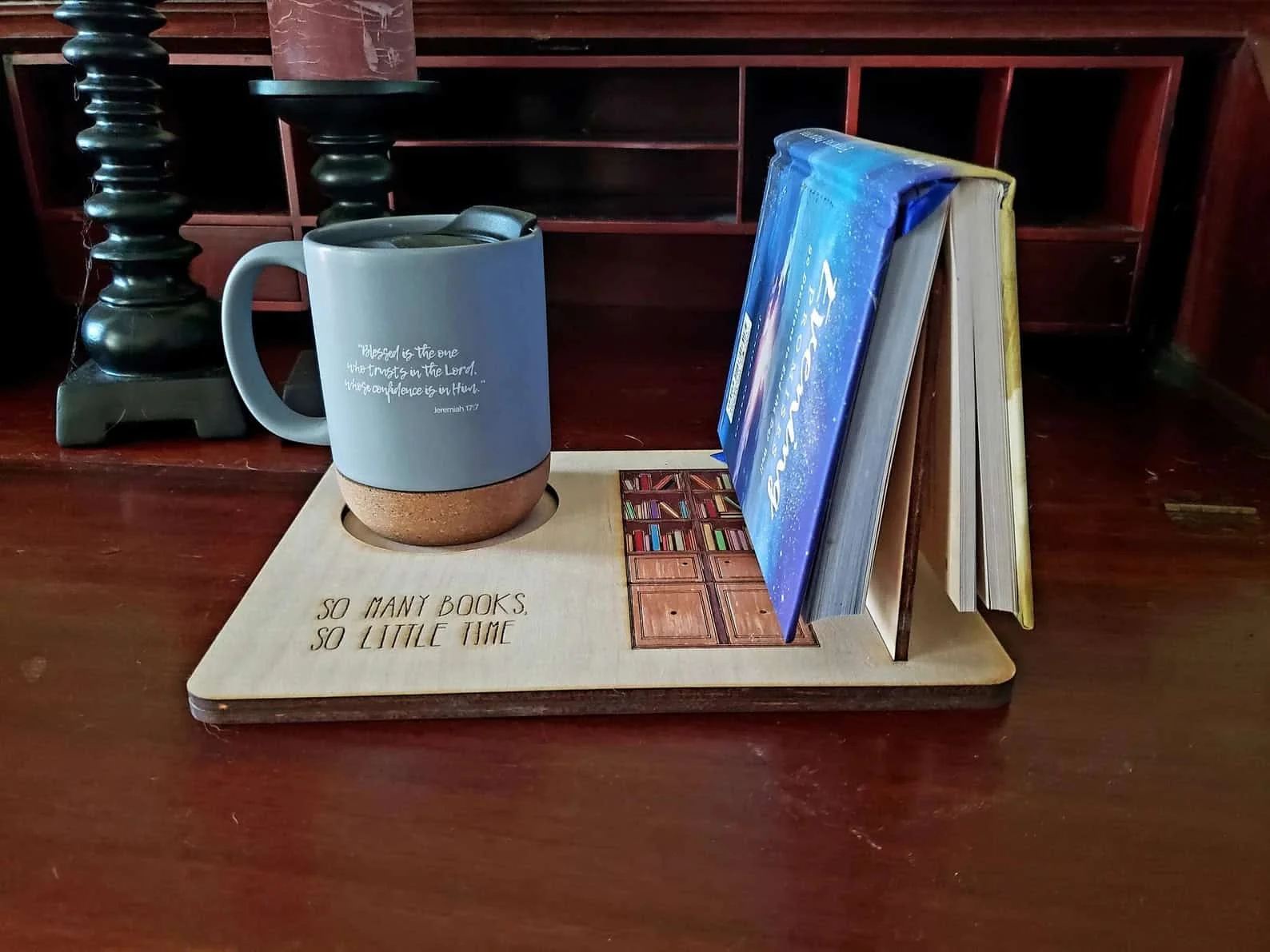 11. Repisa para libro