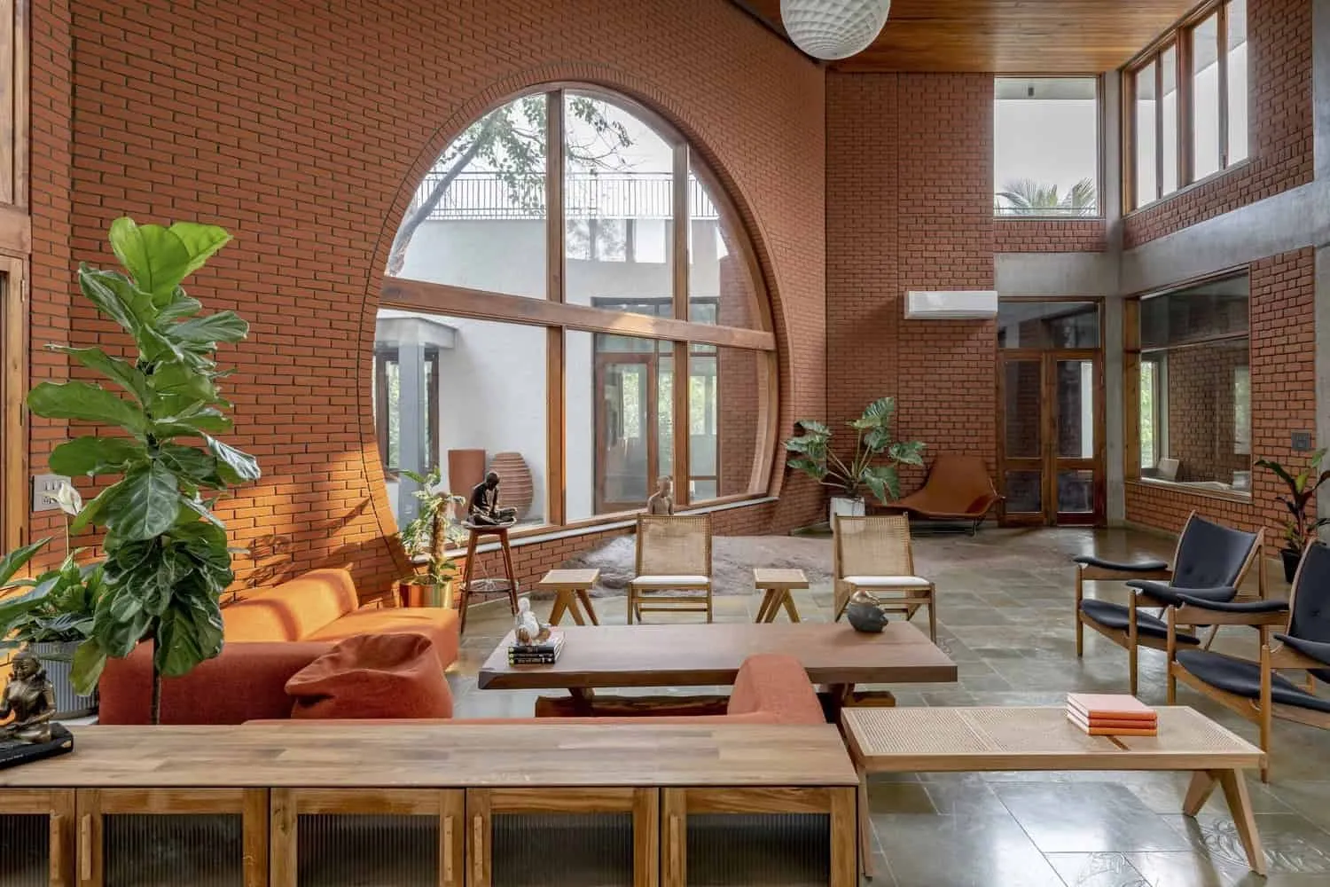 来自The Grid Architects的达吉之家：自然创造的生物亲和作品