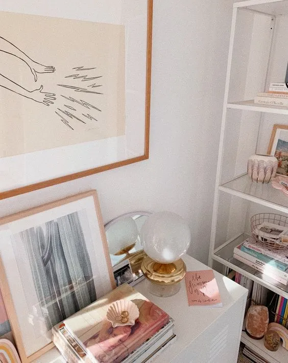 Pastel Accents for Creating a Fun and Stylish Atmosphere