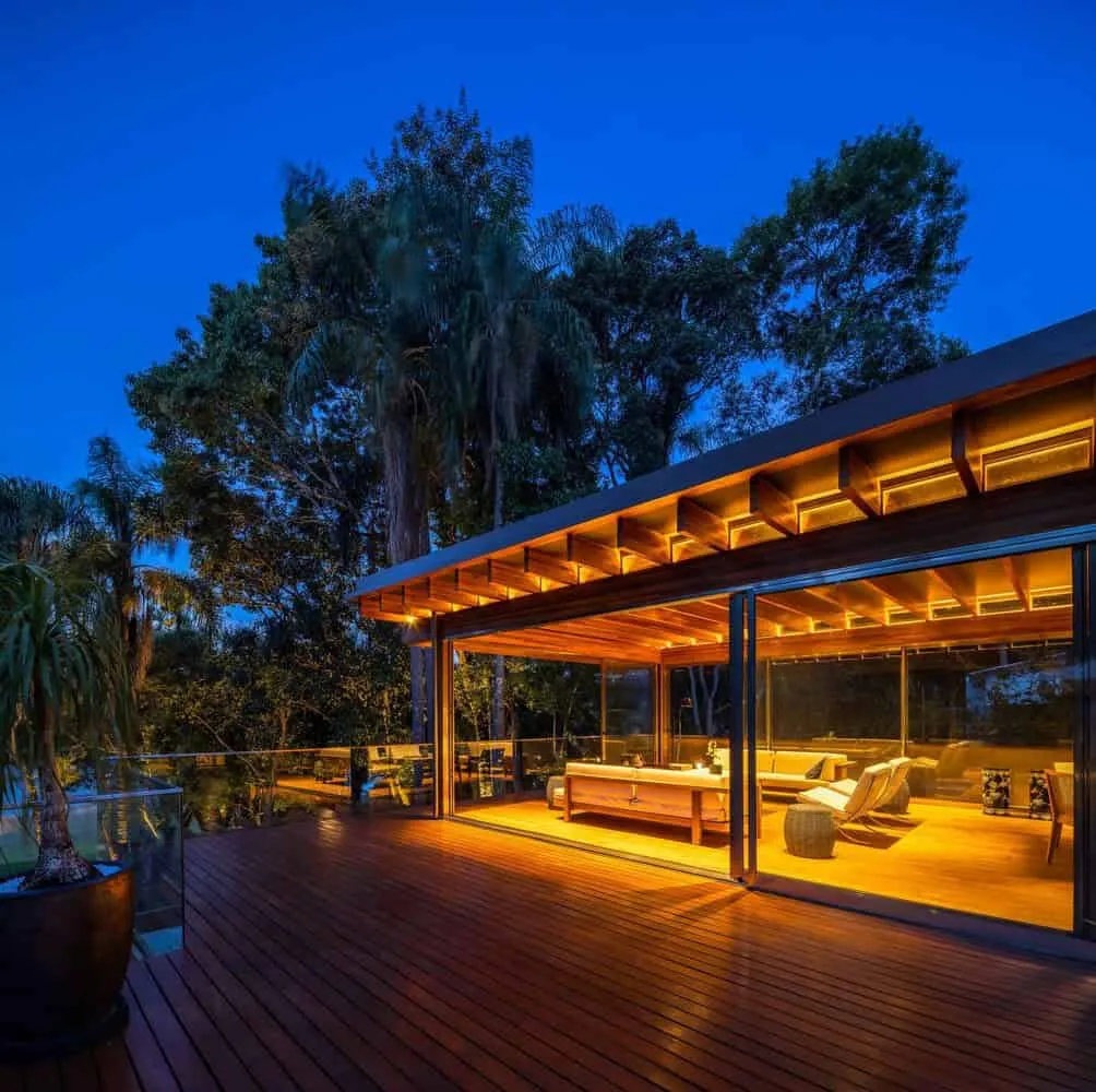 PMC House by Rocco Arquitetos in Ibiuna, Brazil PMC House by Rocco Arquitetos in Ibiuna, Brazil