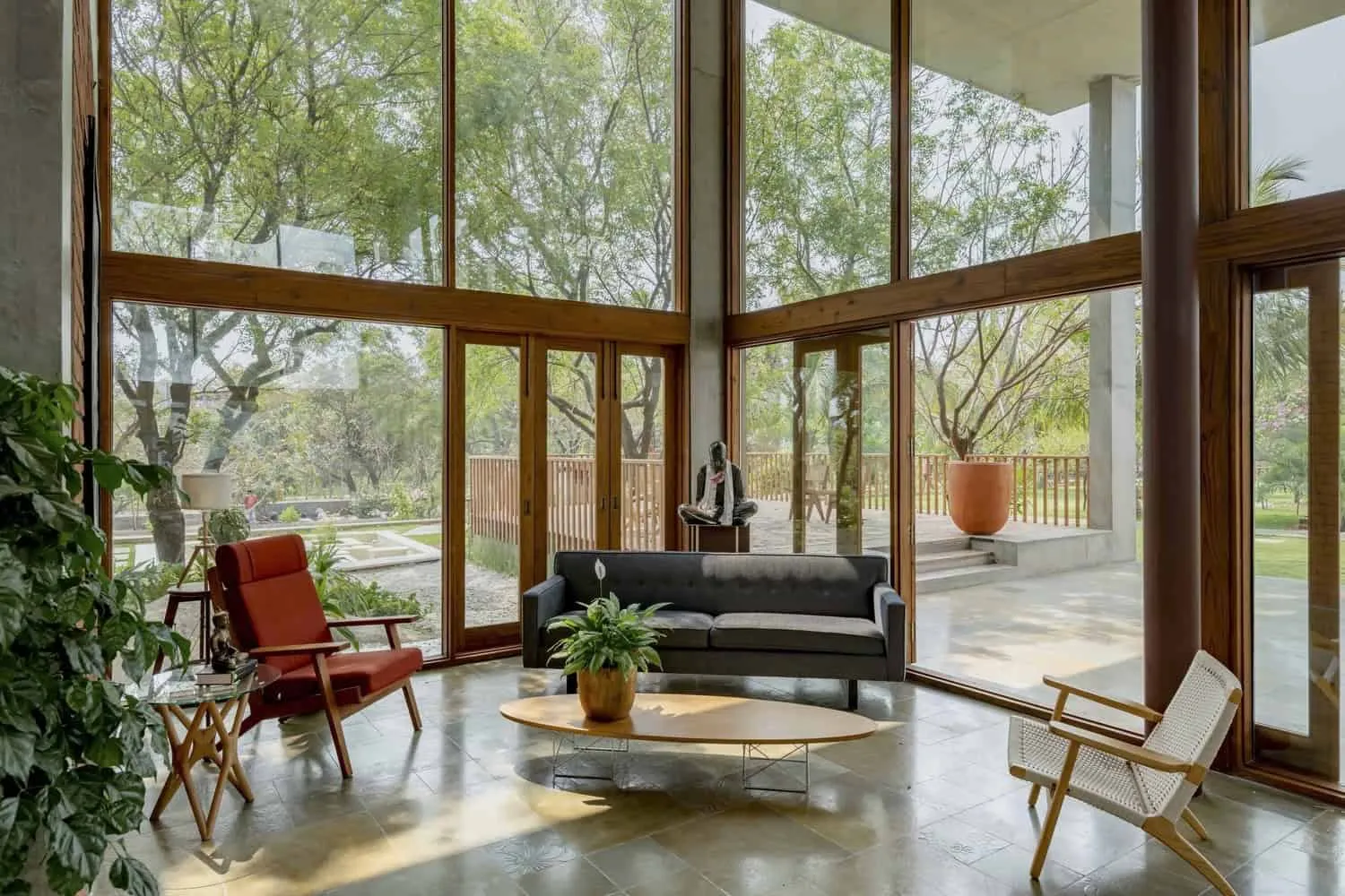 来自The Grid Architects的达吉之家：自然创造的生物亲和作品