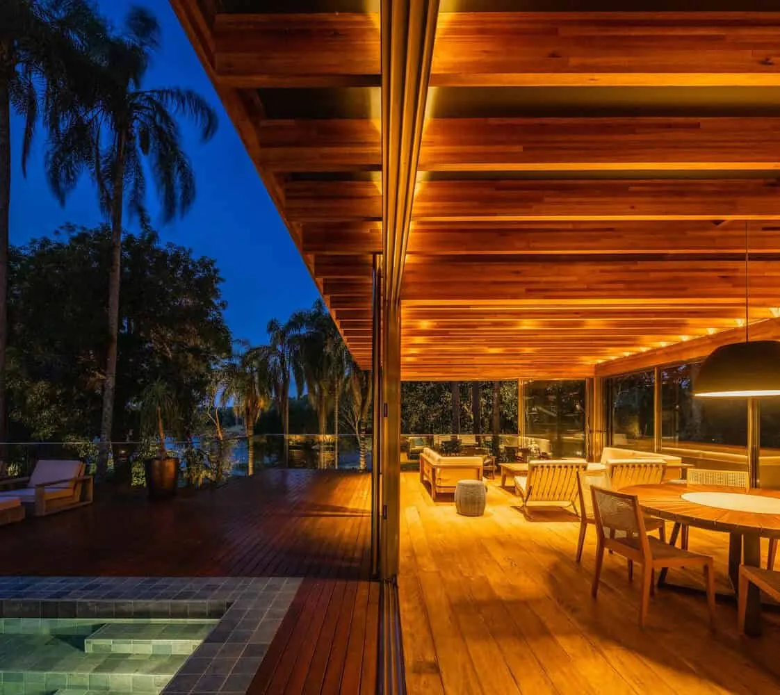 PMC House by Rocco Arquitetos in Ibiuna, Brazil PMC House by Rocco Arquitetos in Ibiuna, Brazil