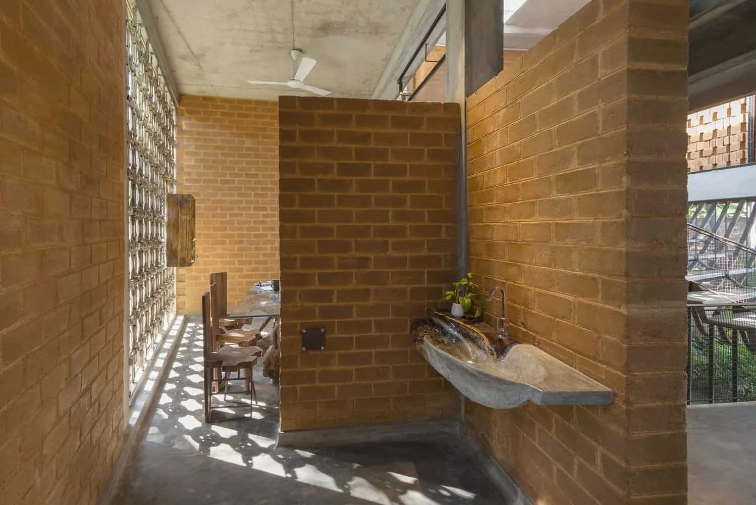 Жилой дом IHA от Wallmakers в Тириуванантапуре, Индия