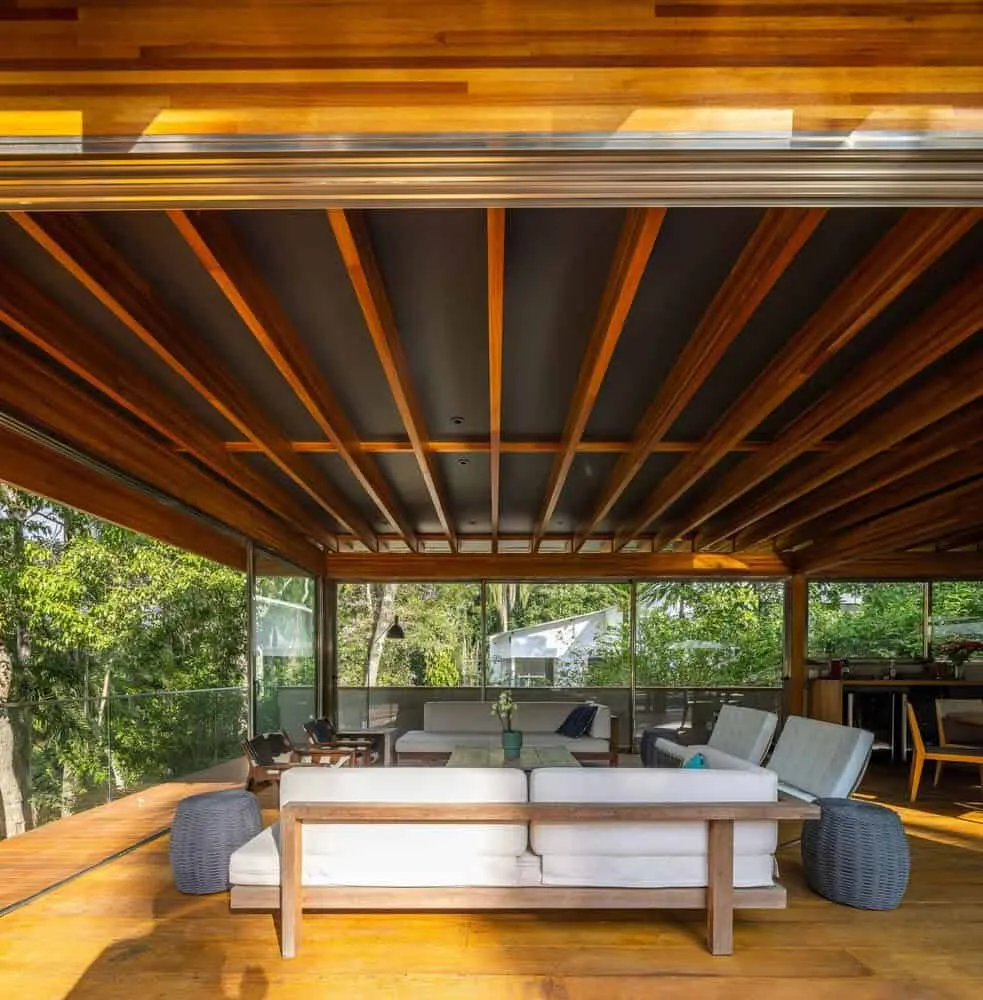 PMC House by Rocco Arquitetos in Ibiuna, Brazil PMC House by Rocco Arquitetos in Ibiuna, Brazil