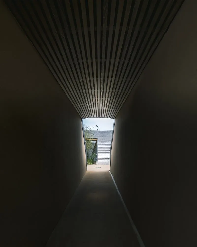 Дом-капсула Небесного Судна від NKS Architects у Фукуокі, Японія