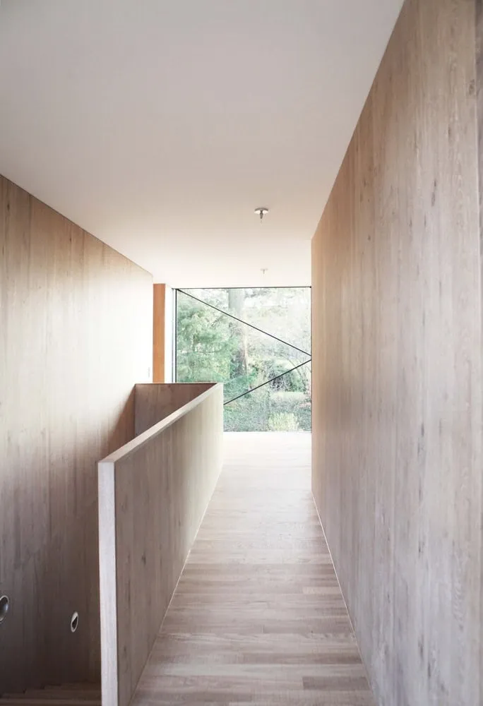 Maison de Rienne conçue par les architectes Reuter Raeber en Suisse Maison de Rienne conçue par les architectes Reuter Raeber en Suisse