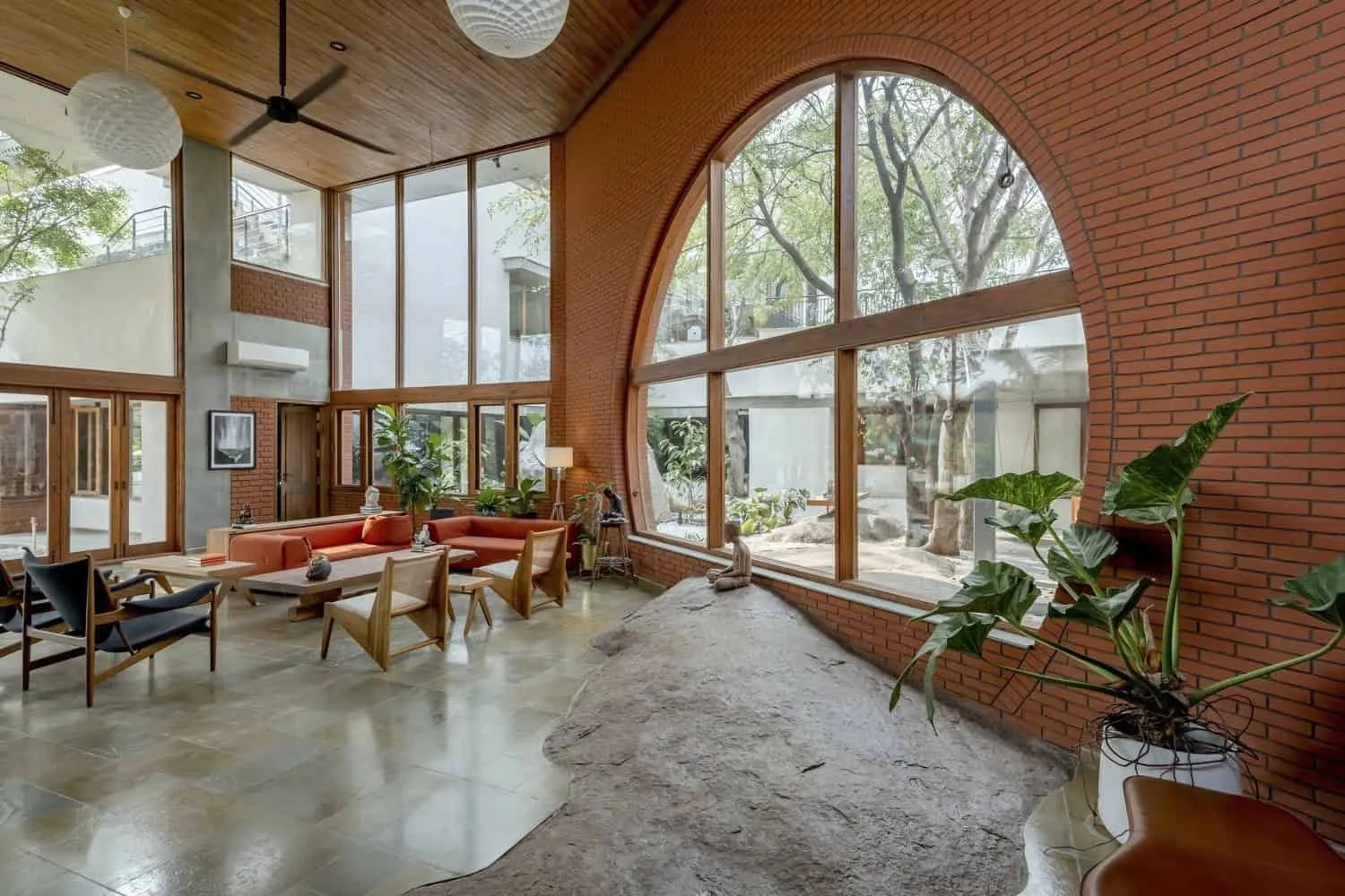 来自The Grid Architects的达吉之家：自然创造的生物亲和作品