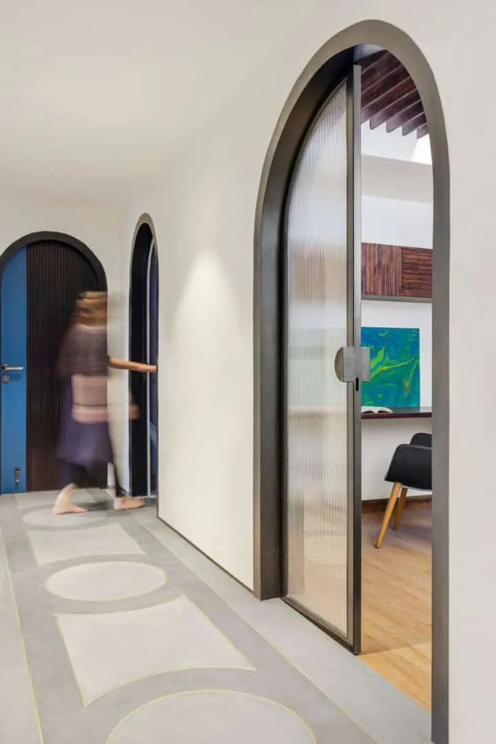 5. Haus aus Kurven, Gurugram