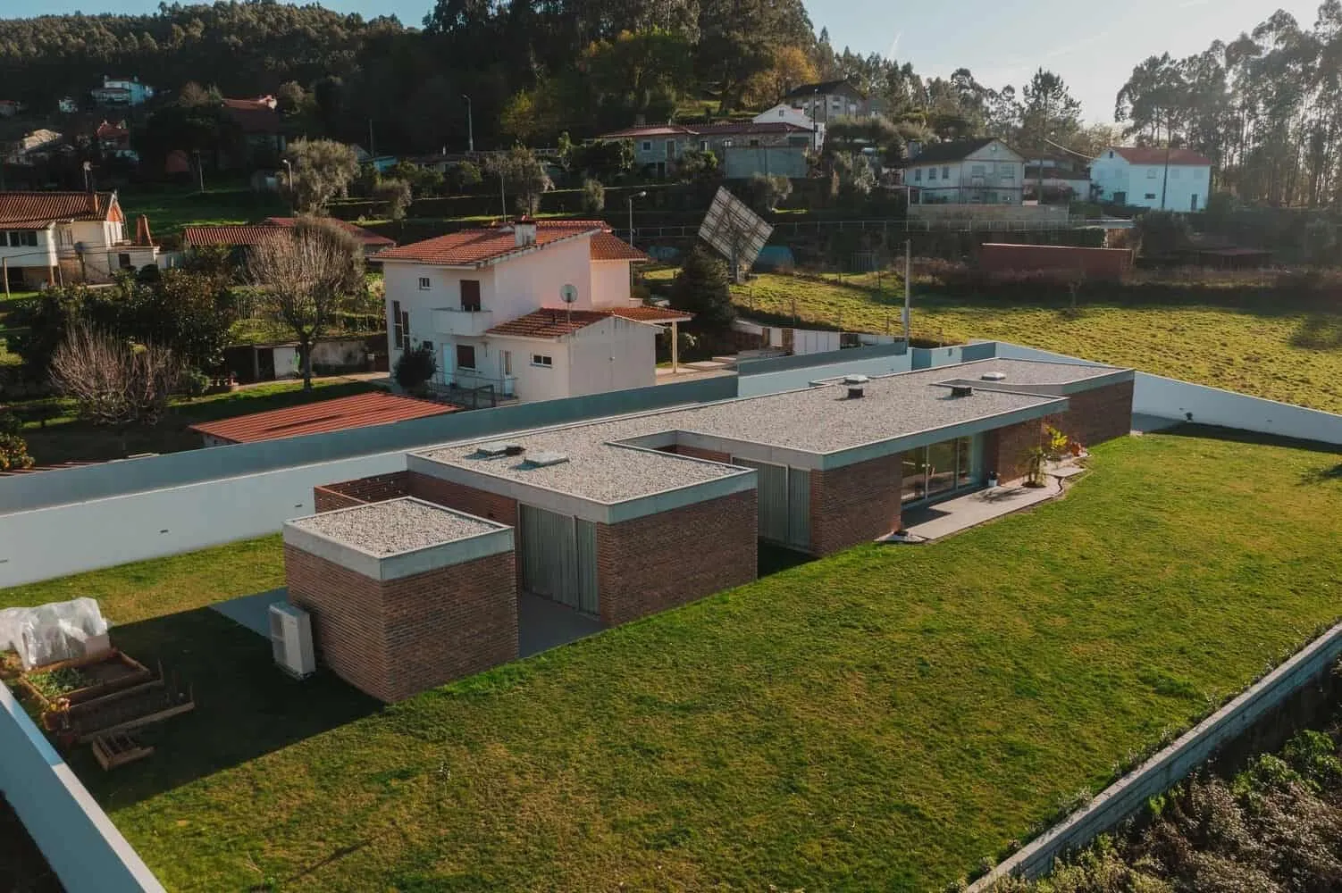 葡萄牙特雷戈萨的霍尔特住宅由MATÉRIAS建筑与室内设计