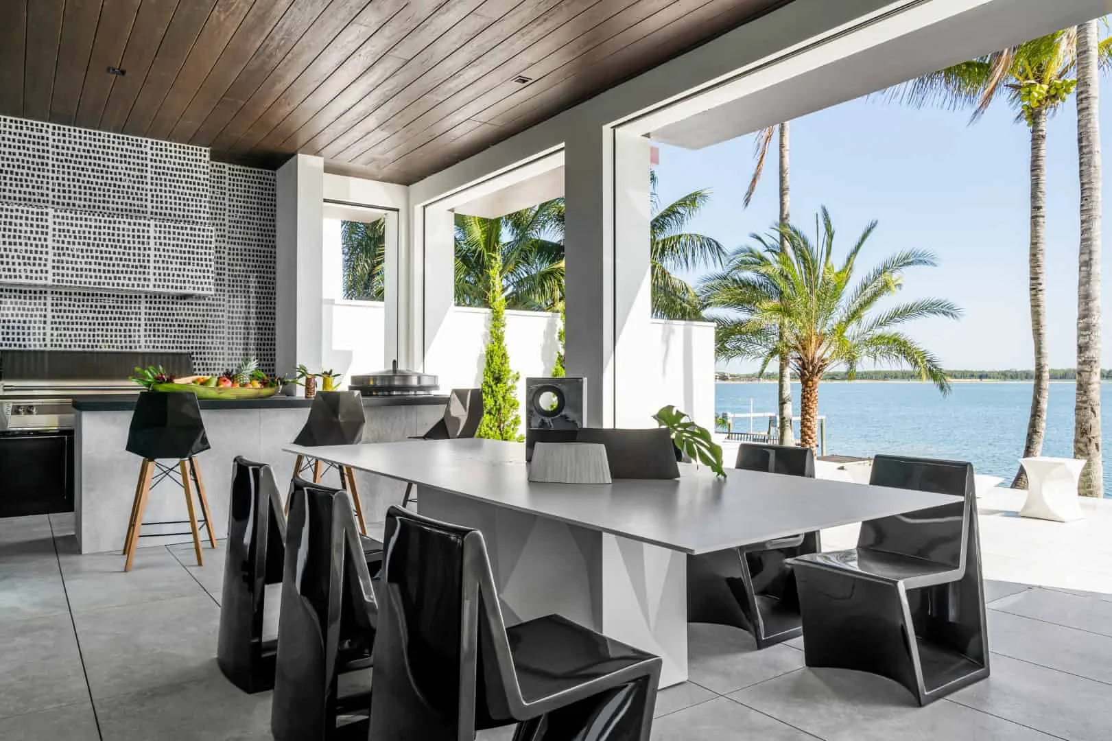 16. 具有个性的现代大宅