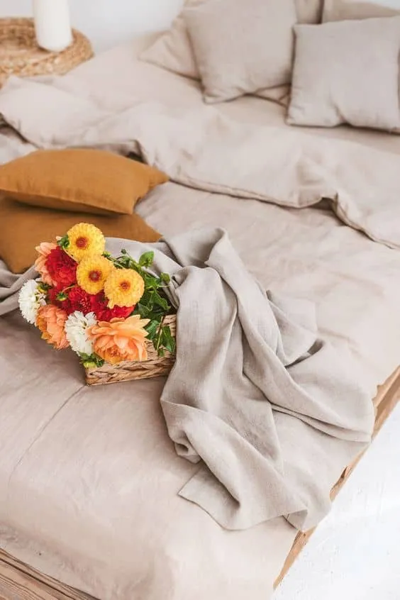 Transform Your Home Into This Light and Stylish Summer Decor