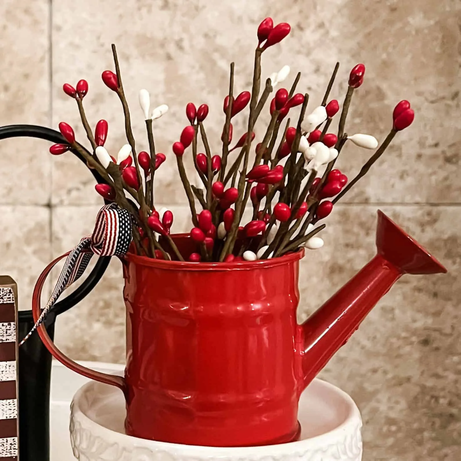 6. Decoración para mesa con bandeja multi-nivel para el 4 de julio