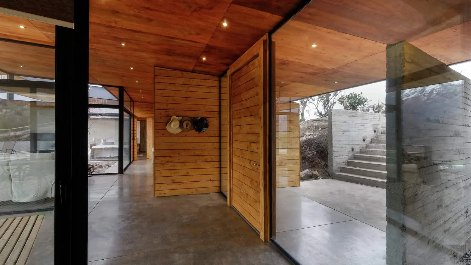 San Esteban House by Bedodostudio in Chile San Esteban House by Bedodostudio in Chile