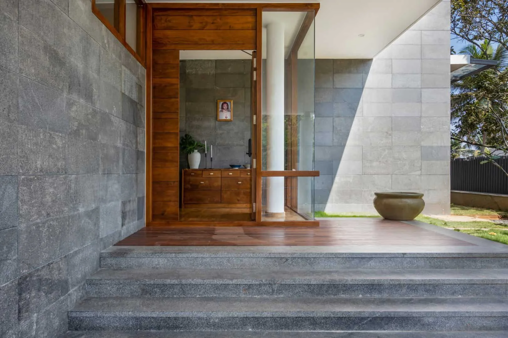 7. Mr. Jackson and Mrs. Minnie Jackson's House