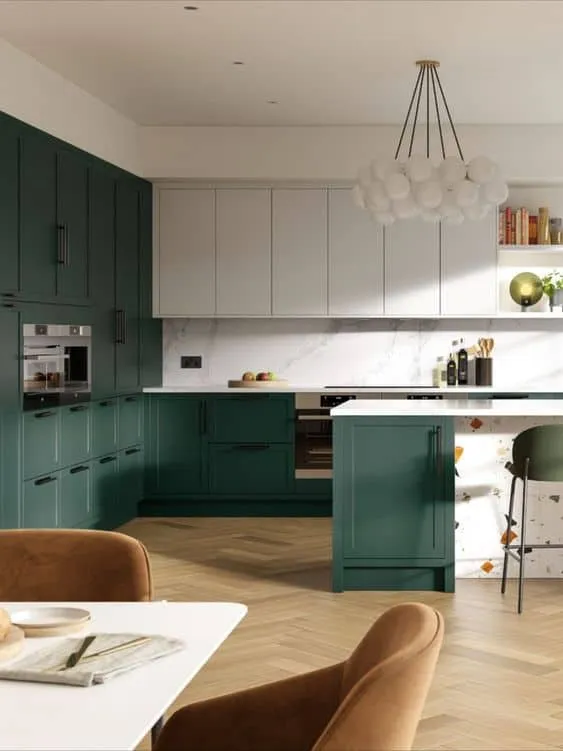 Universal Elegance of Shaker Kitchen