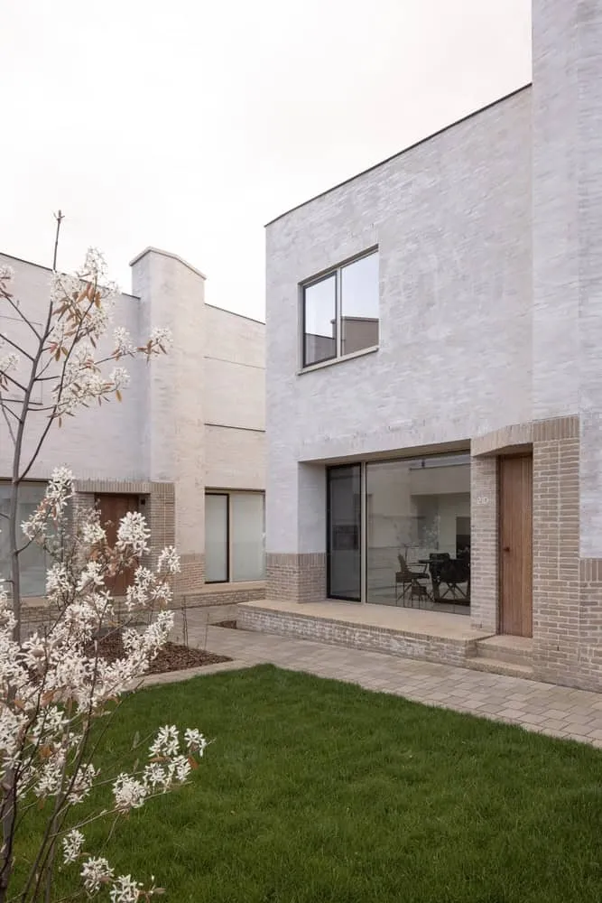 Residential Complex Ten-Bumgaard by WE-S architecten in Bruges, Belgium Residential Complex Ten-Bumgaard by WE-S architecten in Bruges, Belgium