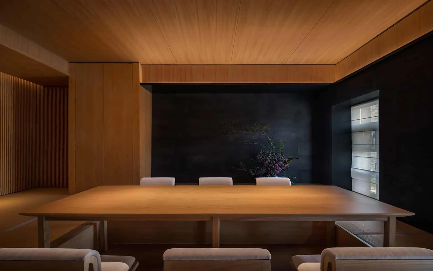 Sushi Zen by LDH Architectural Design Firm in Beijing, China