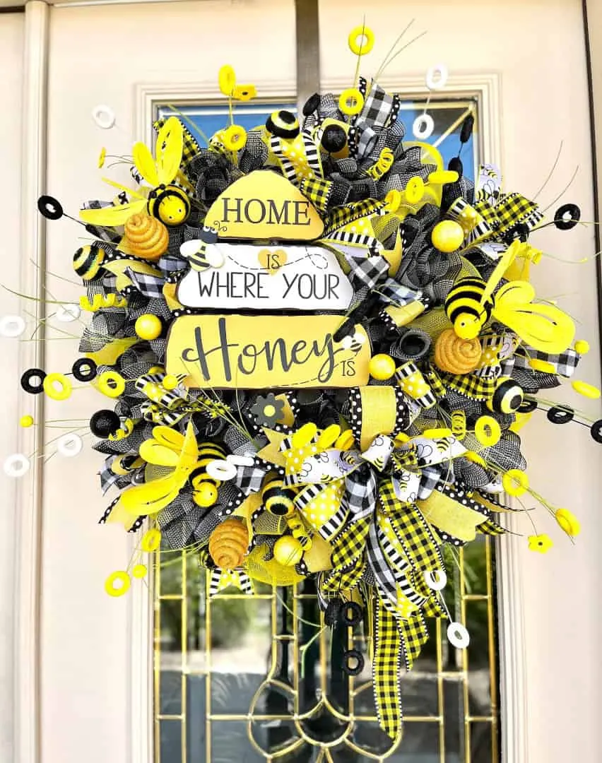 12. 夏日蜜蜂花瓶