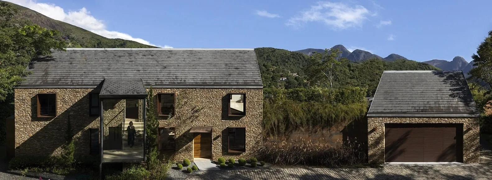 Kammerhaus Architectare: gemütlicher Urlaub im Stil der Provence in Itaipava