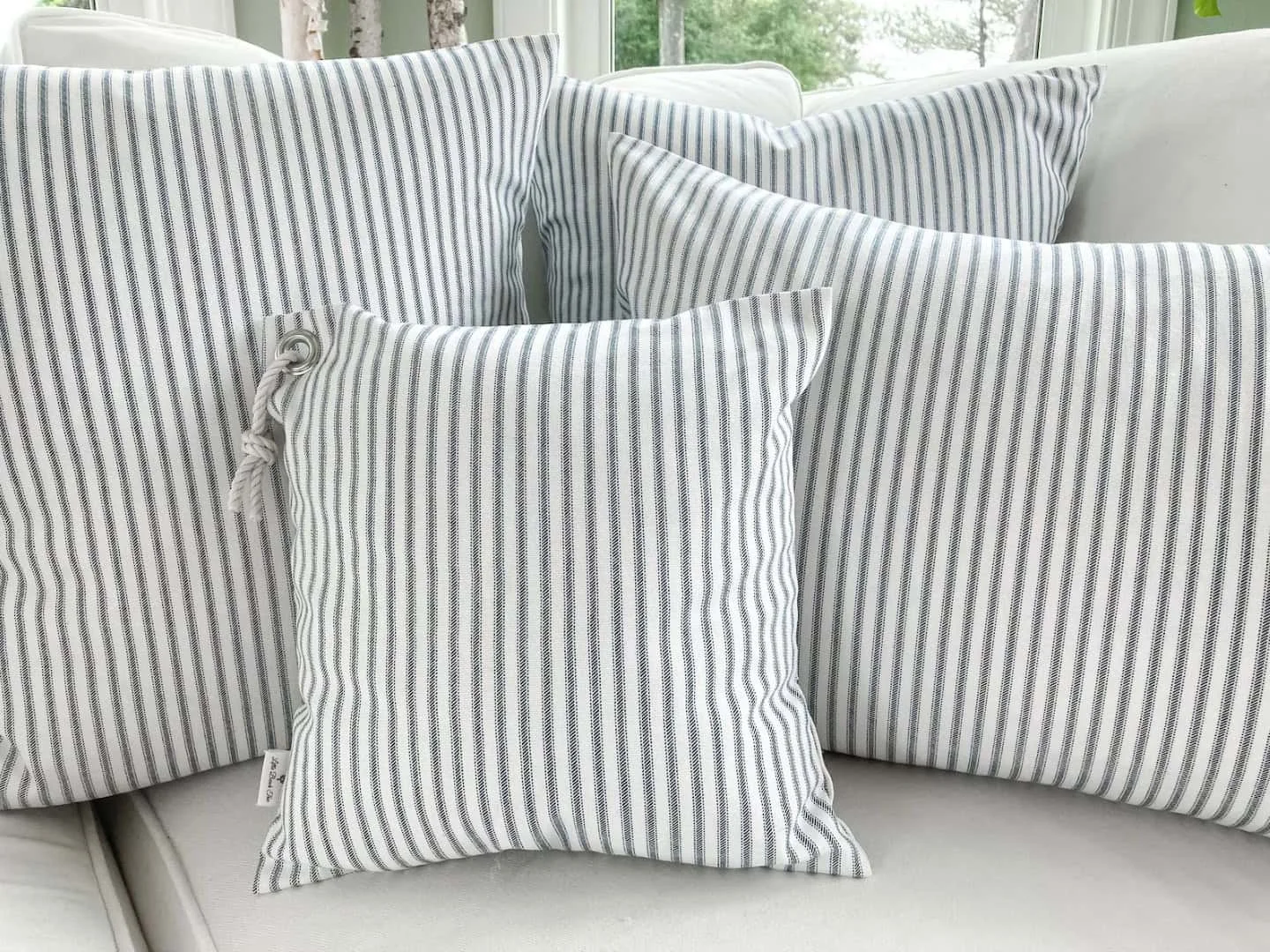 15. Almohadas náuticas