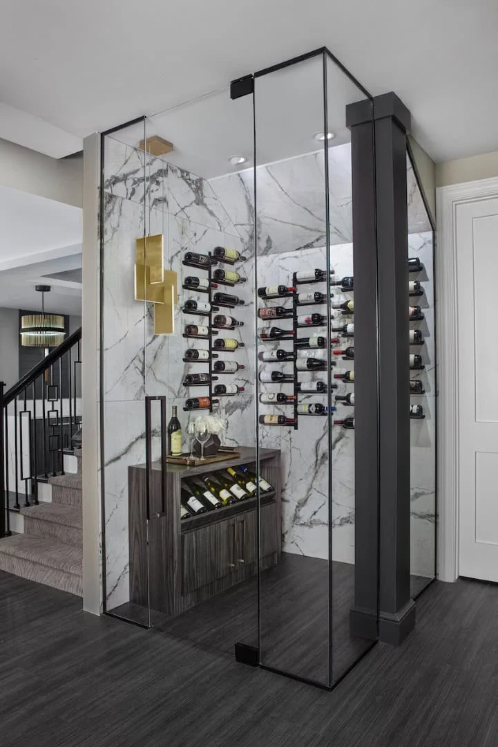 9. Thatcher地下室