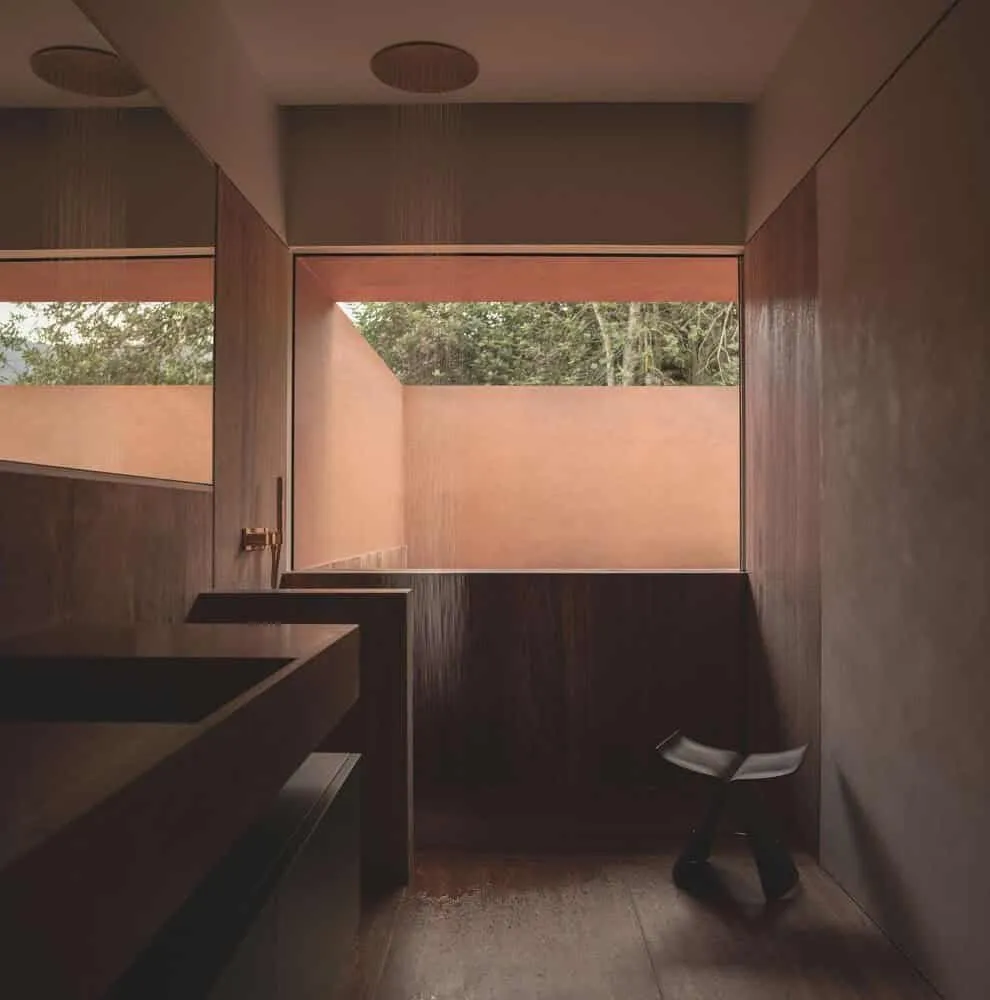 Olivos House by Balzar Arquitectos: Mediterranean Courtyard Resort in Cese