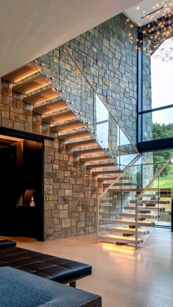 Beauty of Glass Stairs in Modern Architecture