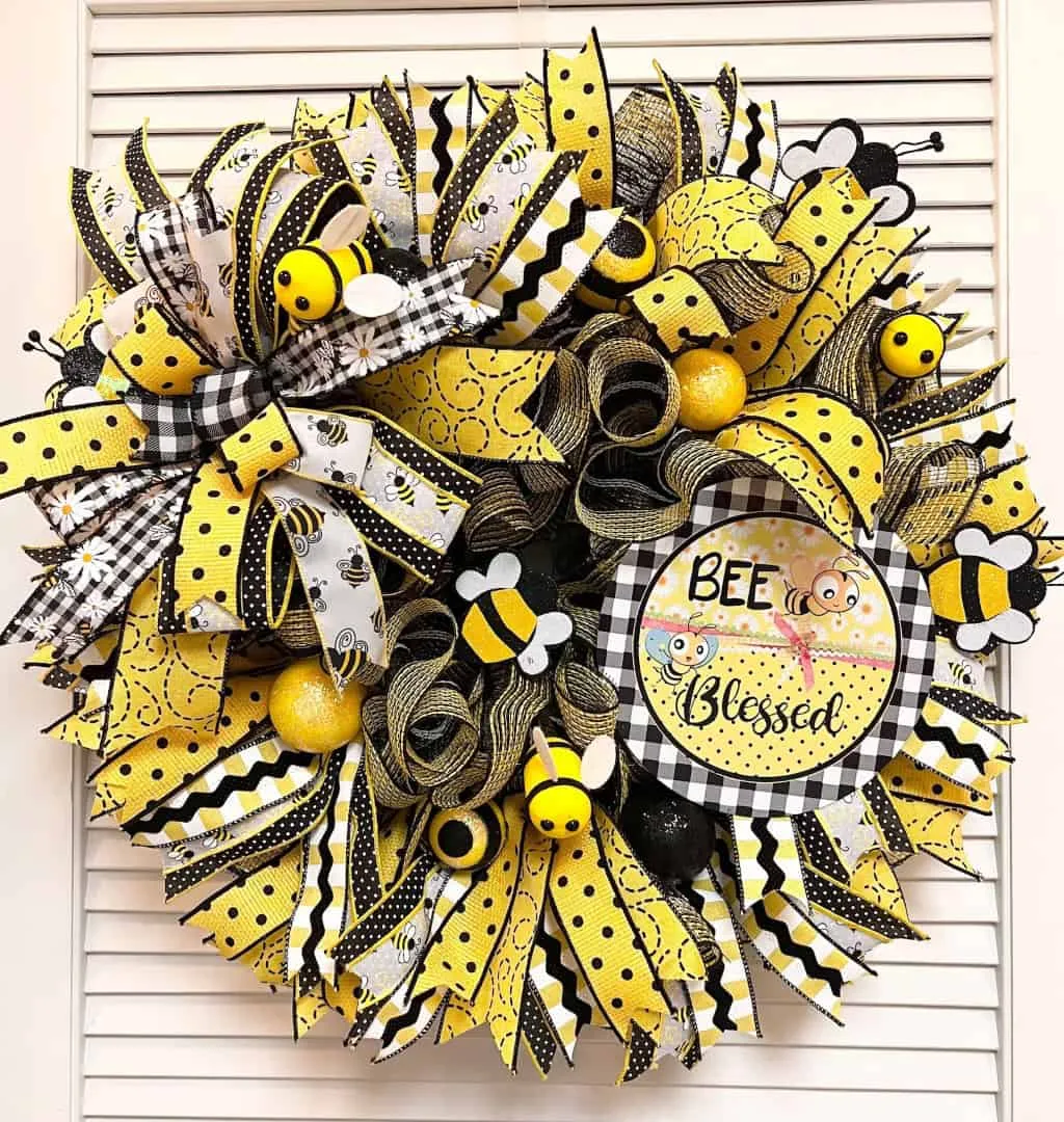 9. 祝福蜜蜂花瓶