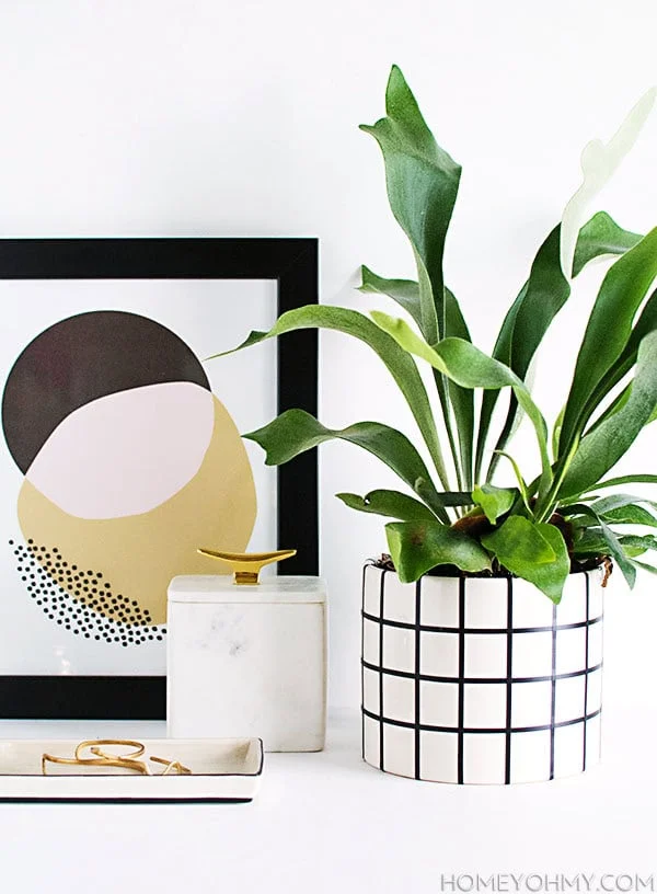 10. DIY Mesh Planters