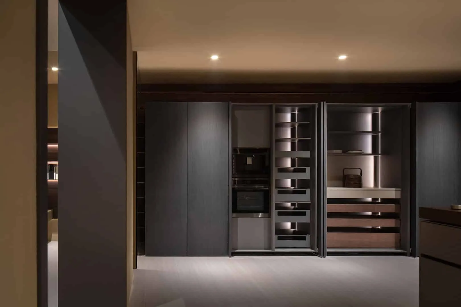 RARA Whole-House Showroom by CUN DESIGN: Squareness, Roundness and Bamboo Elegance