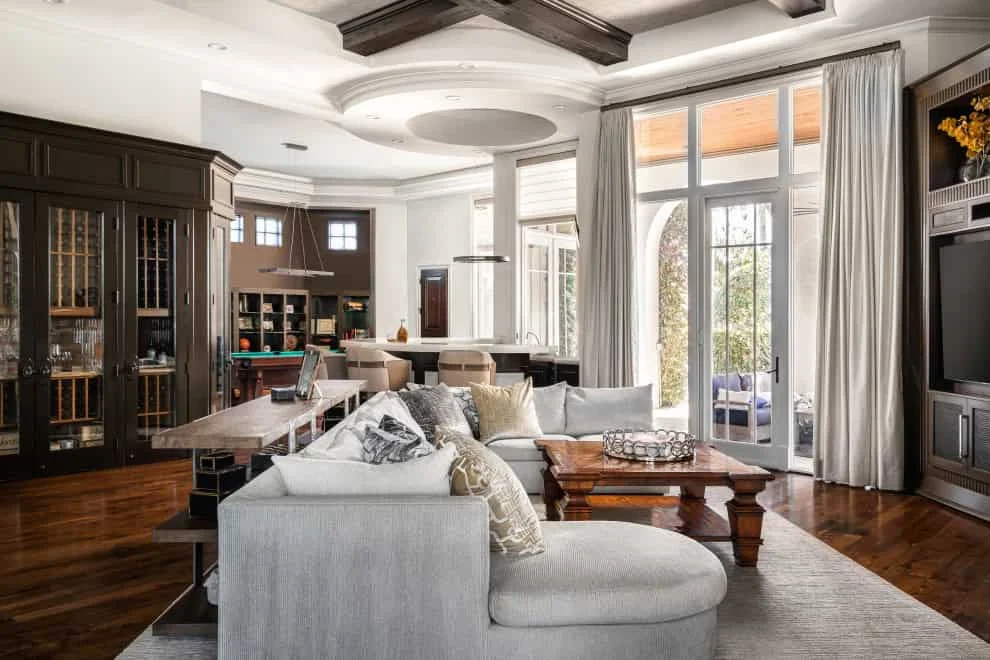 3. 迪尔雷比奇 – 金色奢华