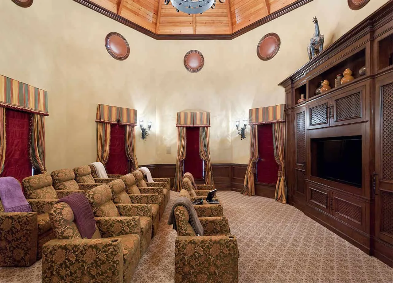 14. Traditioneller privater Kinozauber