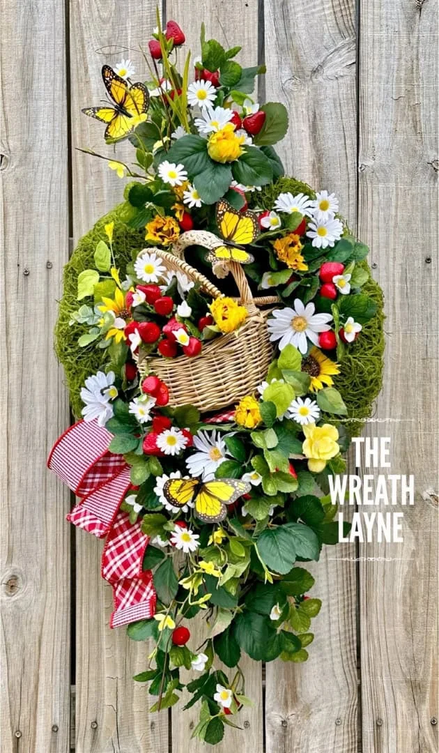 7. Corona de fresa para puerta