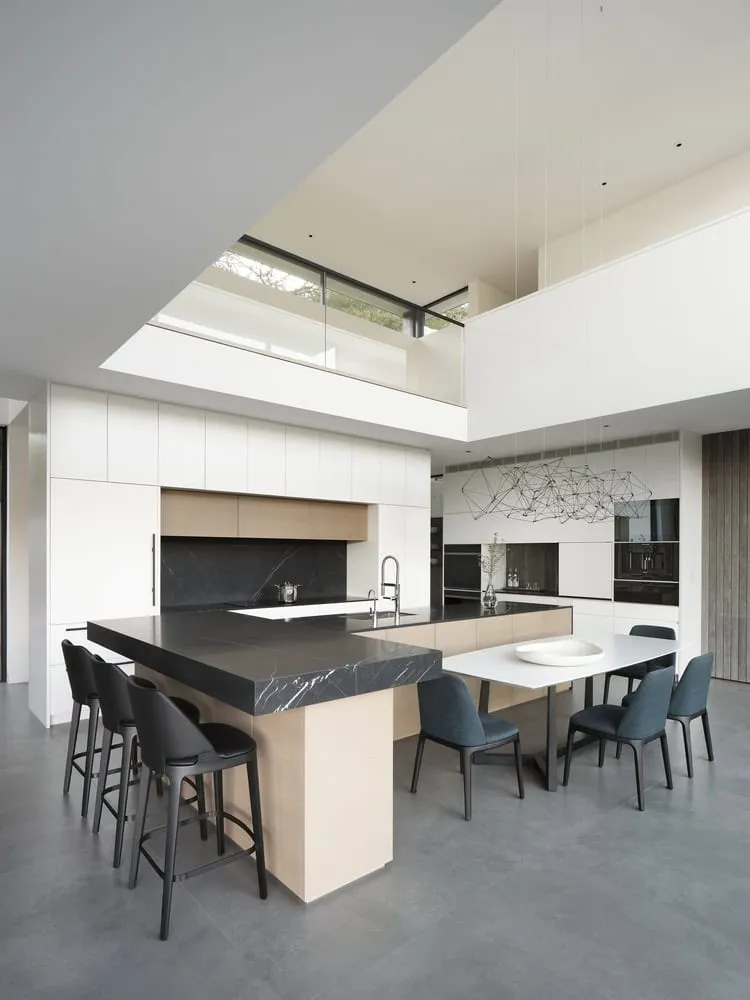 Rau Haus by Feldman Architecture: Sustainable Cottage in Portola Valley