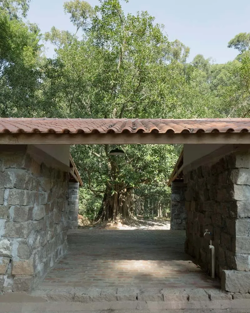 巴西伊图佩瓦的废墟住宅 messina | rivas