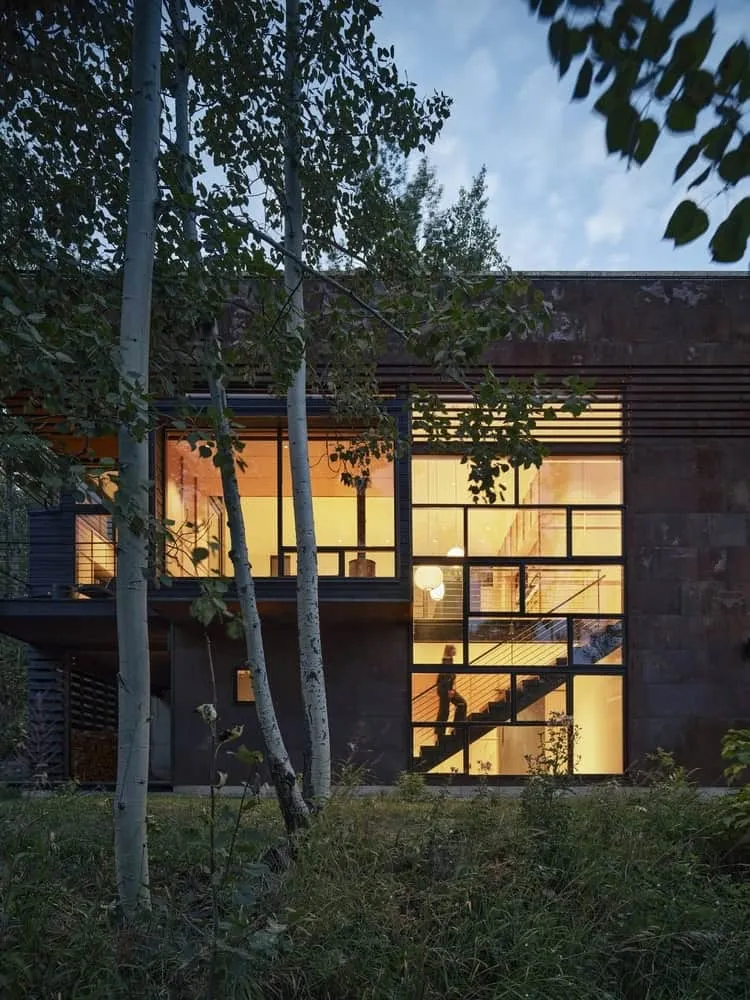 Paintbrush住宅由CLB Architects设计——怀俄明州木屋风格住宅