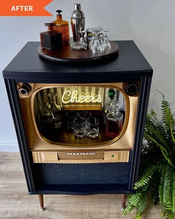 Time Unfolds — Stylish Retro Mini-Bar for Nostalgic Drinks