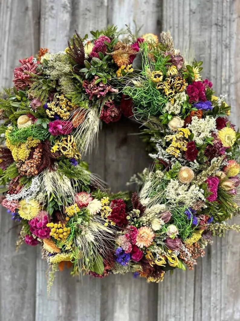 4. Anillo feliz de flores secas