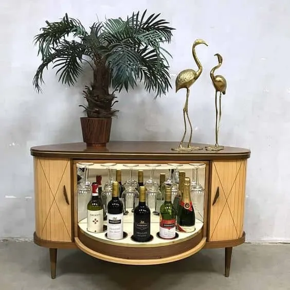 Time Unfolds — Stylish Retro Mini-Bar for Nostalgic Drinks