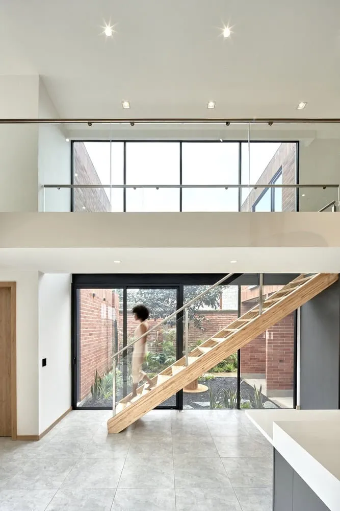 TEC Taller EC设计的花园之间的住宅,厄瓜多尔库姆拜 TEC Taller EC设计的花园之间的住宅,厄瓜多尔库姆拜