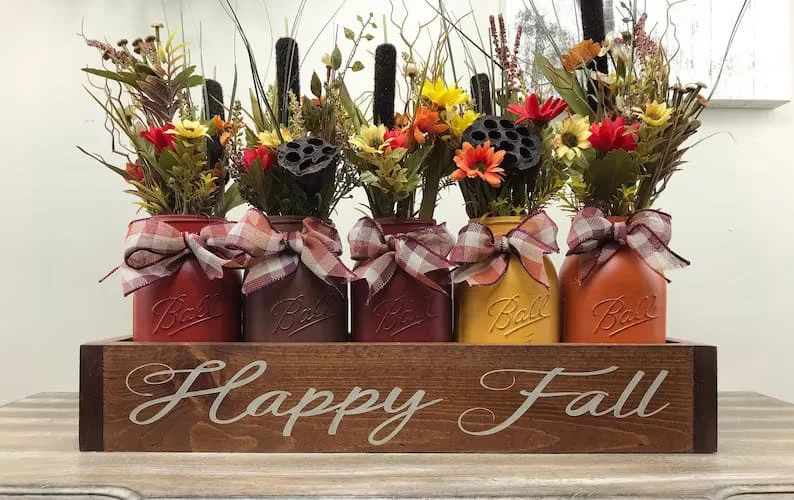 8. Frascos Mason pintados rústicos