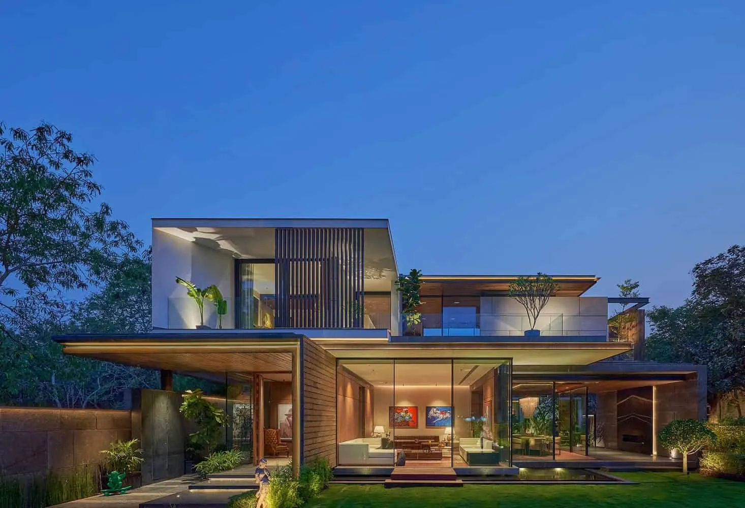 DADA Partners的转角住宅：新德里的可持续绿色避风港