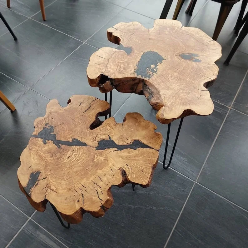 13. Mesa única con borde vivo