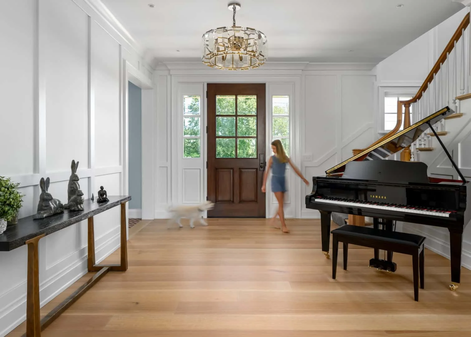 5. Традиційний будинок з двосхиловою дахом