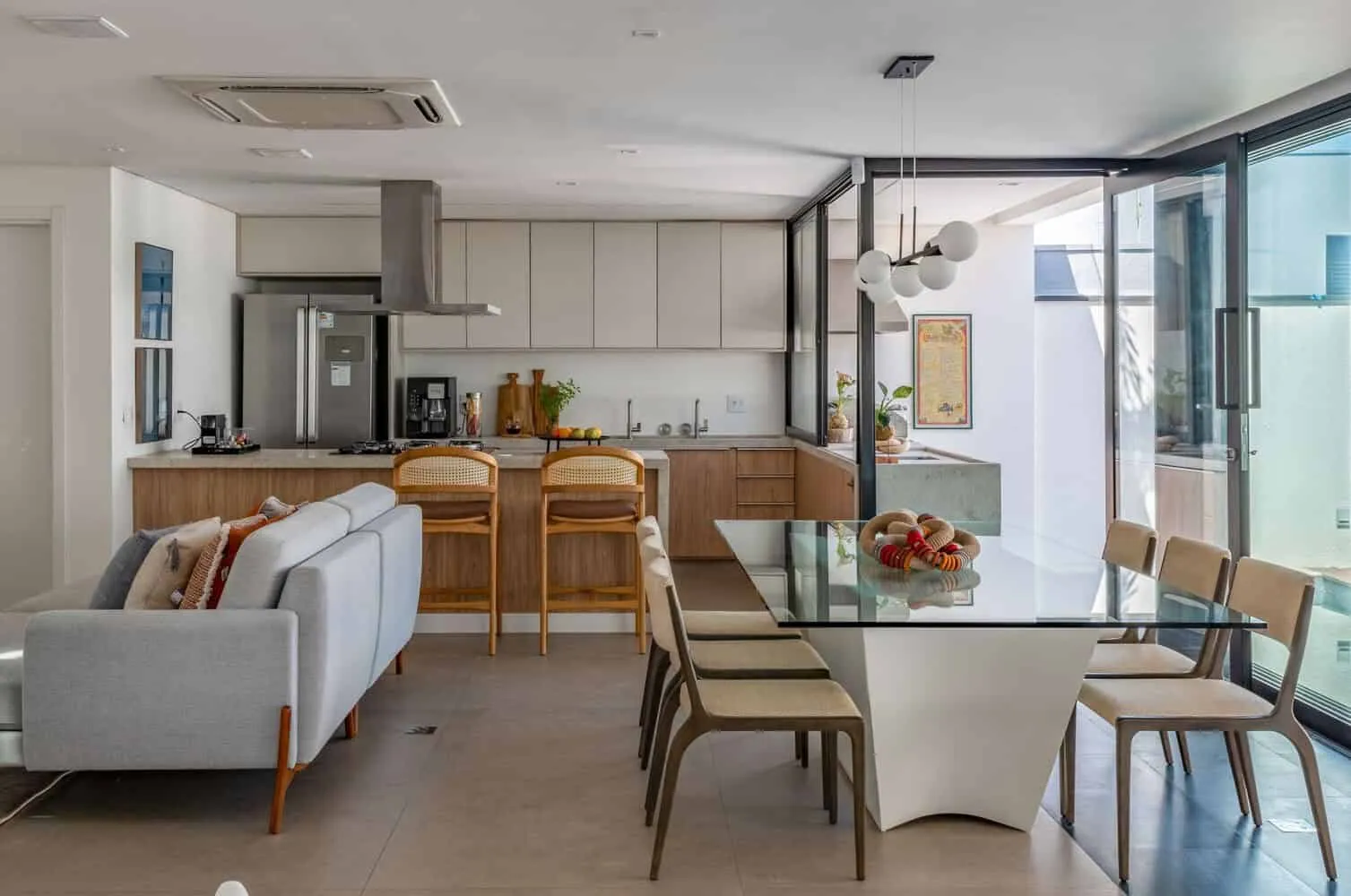 印度阿塔布州GRBX Arquitetos设计的RZR住宅